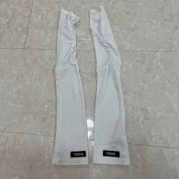 스나이델 SNIDEL 암커버