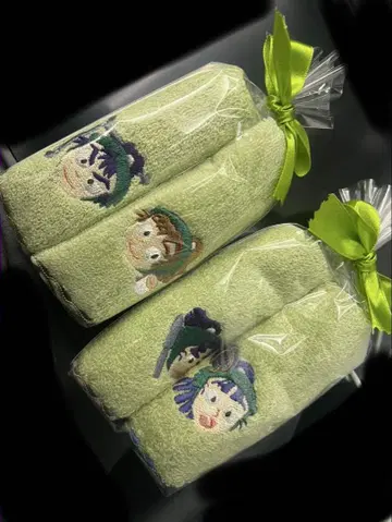 젠포지 이사쿠, 식만 루사부로, 시오에 분지로, 타치바나 센조 미니 타월