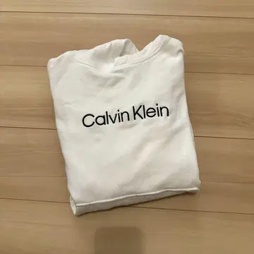 Calvin Klein 화이트 트레이닝복 M