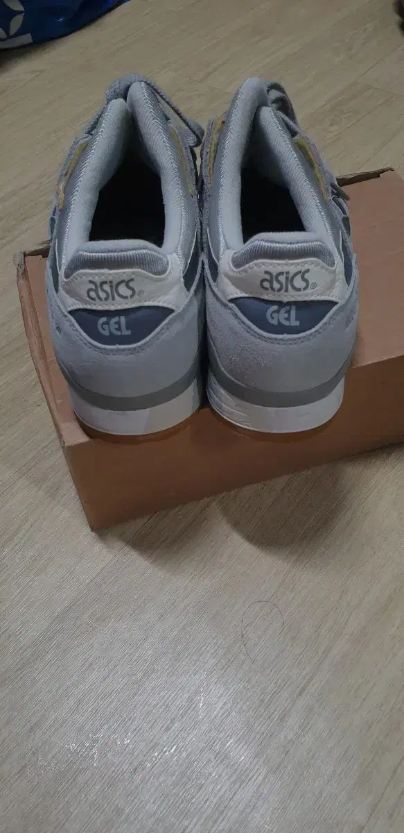 Product Details - 4