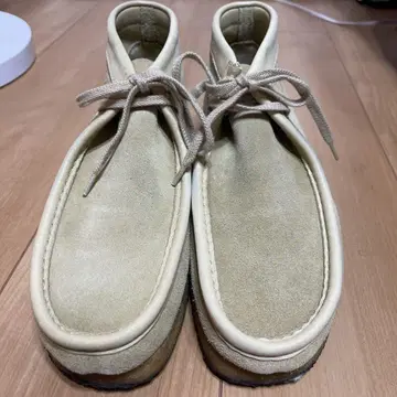 CLARKS ORIGINALS WALLABEE BOOTS