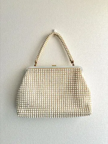 비즈 백 빈티지 화이트
