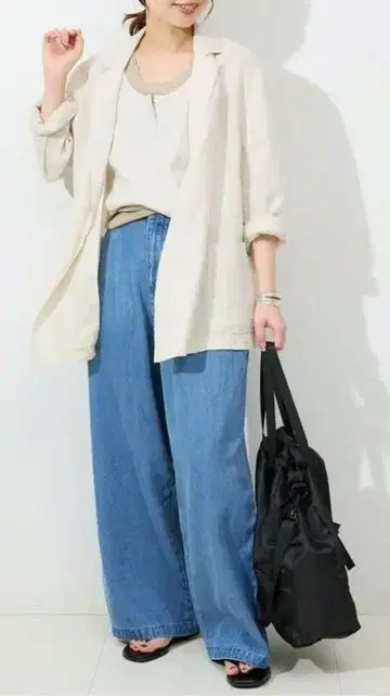 새상품 슬로브 이에나 린넨 셔츠 자켓 내추럴