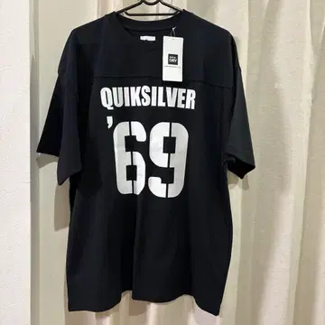 [ 택 포함 새상품 ] QUIKSILVER 빅 실루엣 Msize 블랙