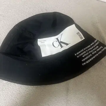 Calvin Klein Jeans 버킷햇 블랙