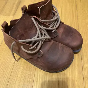 버켄스탁 브라운 가죽 하이컷