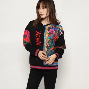 Desigual 데시구알 맨투맨 롱 슬리브 MOREAMORE