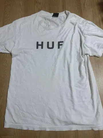 HUF 화이트 T셔츠 L 사이즈