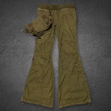 goa pouch attached gimmick cargo pants