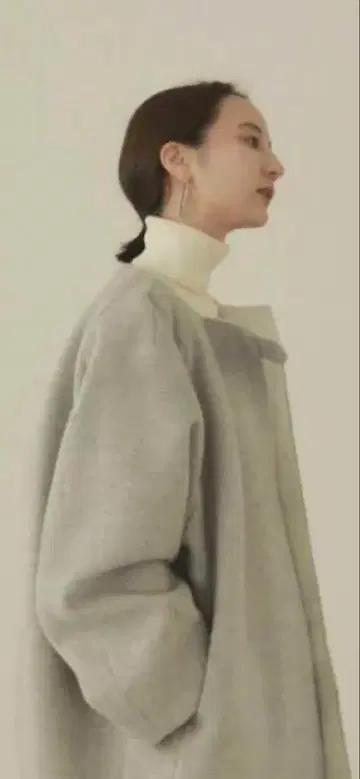 louren 로렌 volume tack cocoon coat