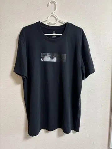 UNDER ARMOUR x JESSE T셔츠 L사이즈