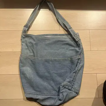 데님 숄더백