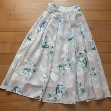 Jill by JILLSTUART 꽃무늬 플레어 스커트 S 사이즈