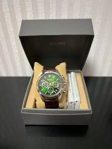 SEIKO 그린 크로노그래프 손목시계