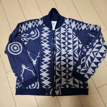 새상품급 south2West8 R.C. Jacket