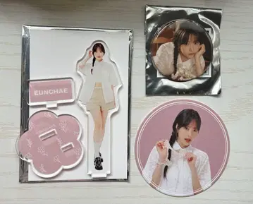 LE SSERAFIM CAFE 2024 은채 아크릴 스탠드 캔 배지