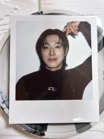 동방신기 유노 폴라로이드 사진