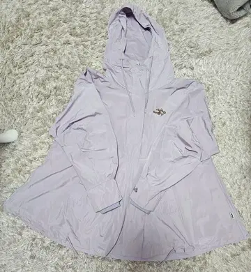 SNIDEL FILA 후드 부착 마운틴 후드티
