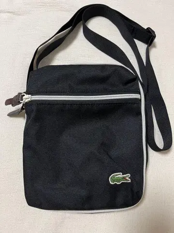 라코스테 숄더백 블랙