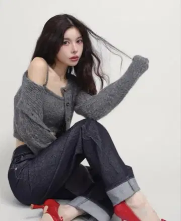 미사용 새상품 Darich 다리치 샤기 니트 앙상블 그레이