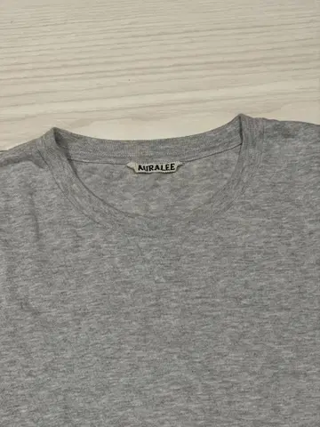 AURALEE 반팔 T셔츠 오라리 1사이즈