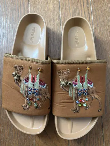 세일 PIPPICHIC 샌들 낙타 아라비안