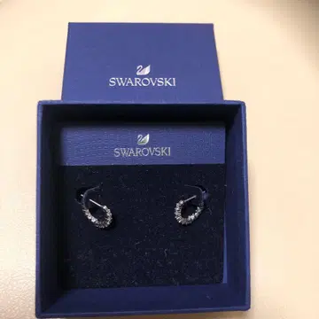 Swarovski 후프 귀걸이 크리스탈