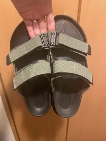 버켄스탁 샌들