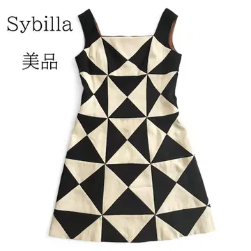 새상품급 Sybilla 기하학 패턴 슬리브리스 원피스 무릎 기장 모노톤