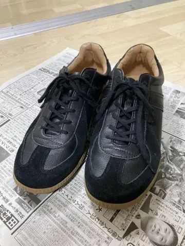 BEAMS GERMAN TRAINER 사이즈 42