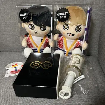 GR8EST BOY 봉제 인형 2개와 굿즈 세트