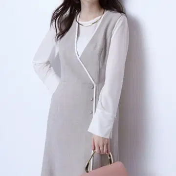 [ 새상품급 ] JUSGLITTY 저스길리티 베스트 원피스 모카 1