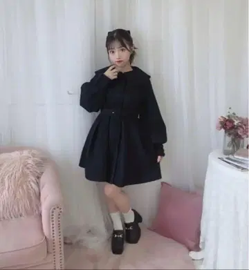 새상품급 evelyn 에블린 싸개 큰 옷깃 코트 블랙