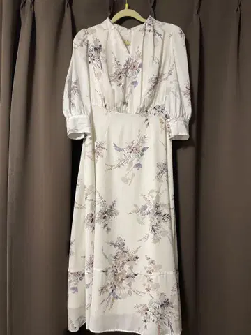 herlipto French Bouquet PuffSleeve Dress