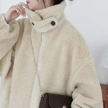 DISCOAT 컬리 퍼 스탠드 블루종 아이보리 보아 자켓