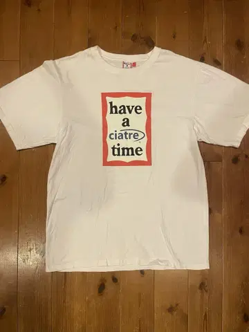 화이트 T셔츠 L 사이즈 'have a ciare time'