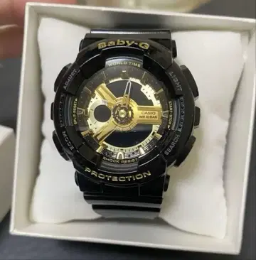 BABY-G 블랙 골드 디자인