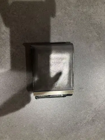 블랙 가죽 접이식 지갑 Calvin Klein