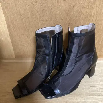 긴자 카네마츠 메쉬 오픈토 부티