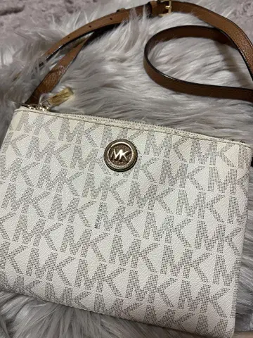 Michael Kors 숄더백 화이트