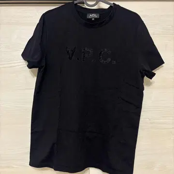 A.P.C. 블랙 T셔츠 XS