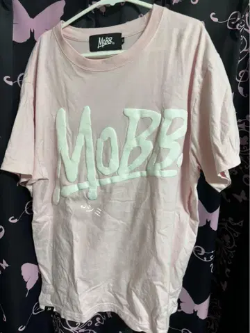 MOBB 핑크 오버 사이즈 티셔츠