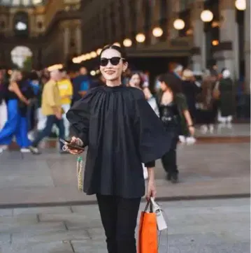 ellie 볼륨 리본 셔츠