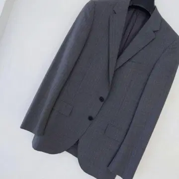 유나이티드 애로우즈 그레이 계열 스트라이프 백 오픈 자켓