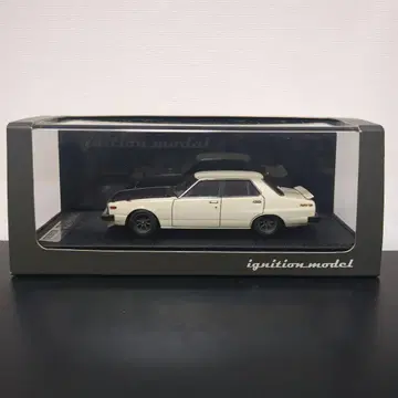 이그니션 모델 닛산 스카이라인 2000GT-EL C210 재팬