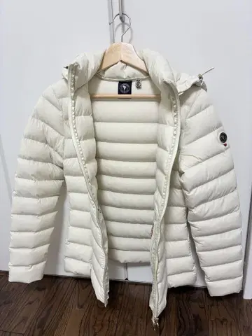 케이프호른 다운 자켓 화이트