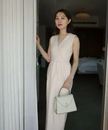 로브 블랑 Constructive Knit Jumper Skirt