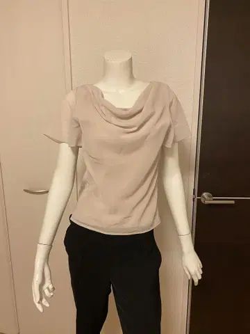 [ ANAYI ] 드레이프 넥 반팔 블라우스