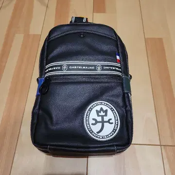 미사용 새상품 CASTELBAJAC 숄더백