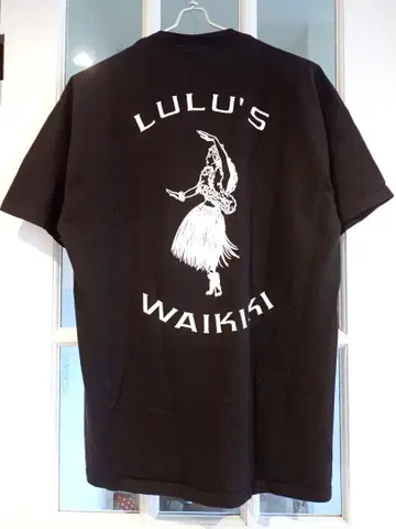 LULU'S WAIKIKI 블랙 T셔츠(L)룰루즈 와이키키 플라걸